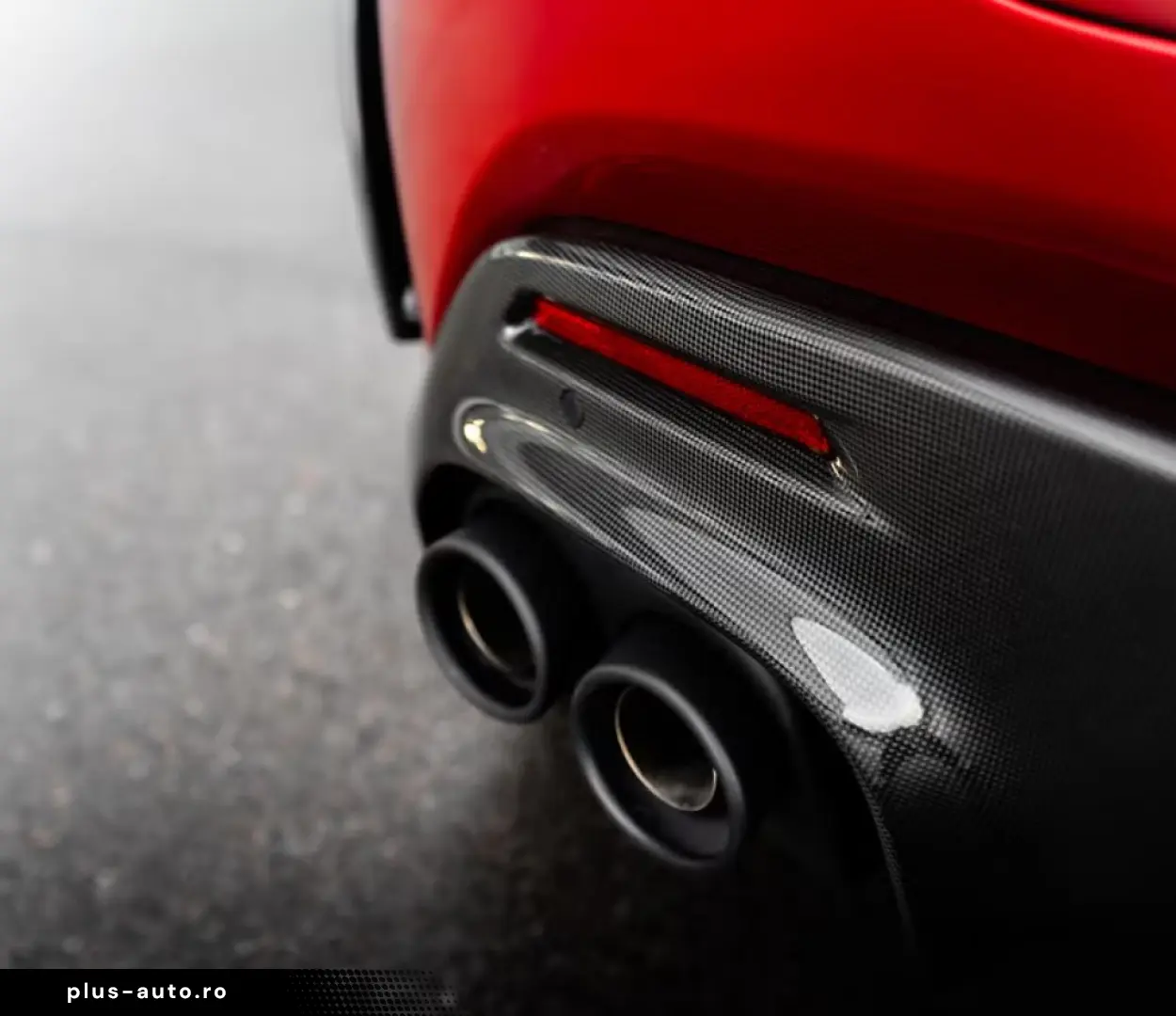 Ferrari Purosangue 6.5L V12 725hp 2026