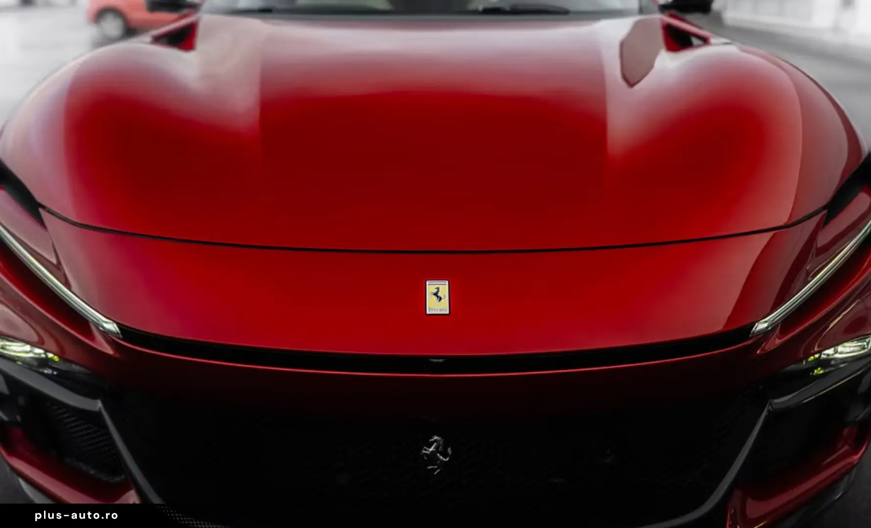 Ferrari Purosangue 6.5L V12 725hp 2026