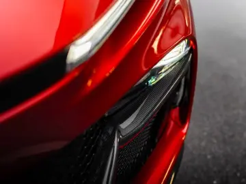 Ferrari Purosangue 6.5L V12 725hp 2026