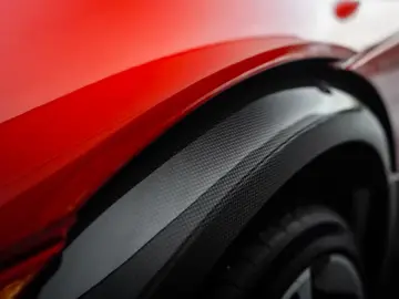 Ferrari Purosangue 6.5L V12 725hp 2026