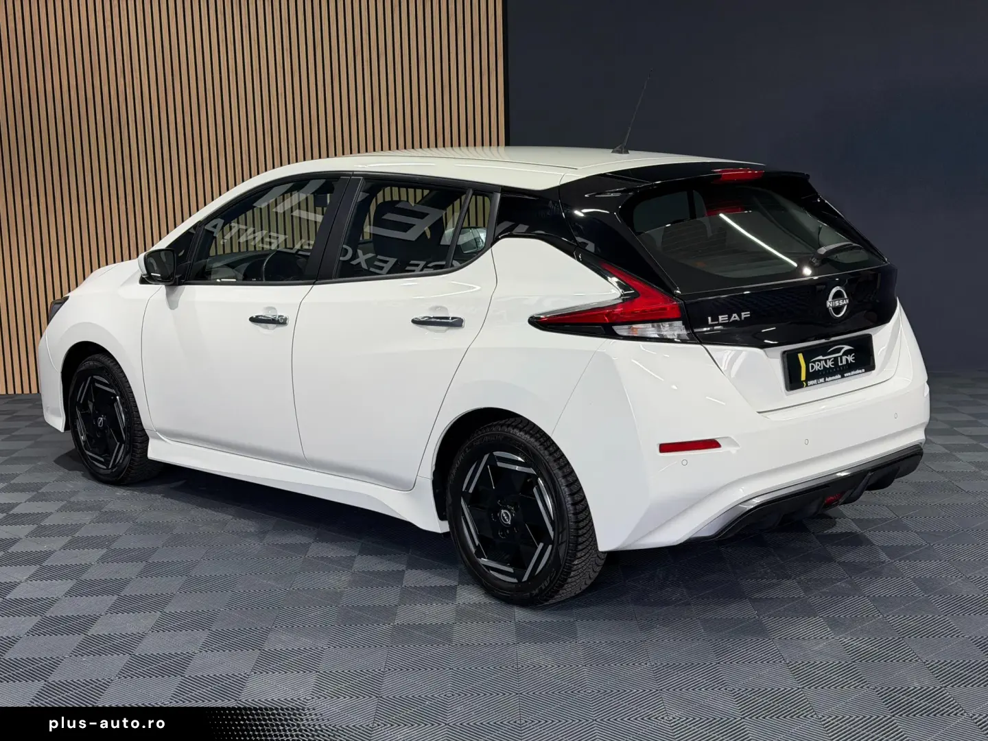 NISSAN Leaf 40 kWh Acenta Limousine