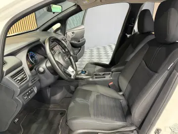 NISSAN Leaf 40 kWh Acenta Limousine