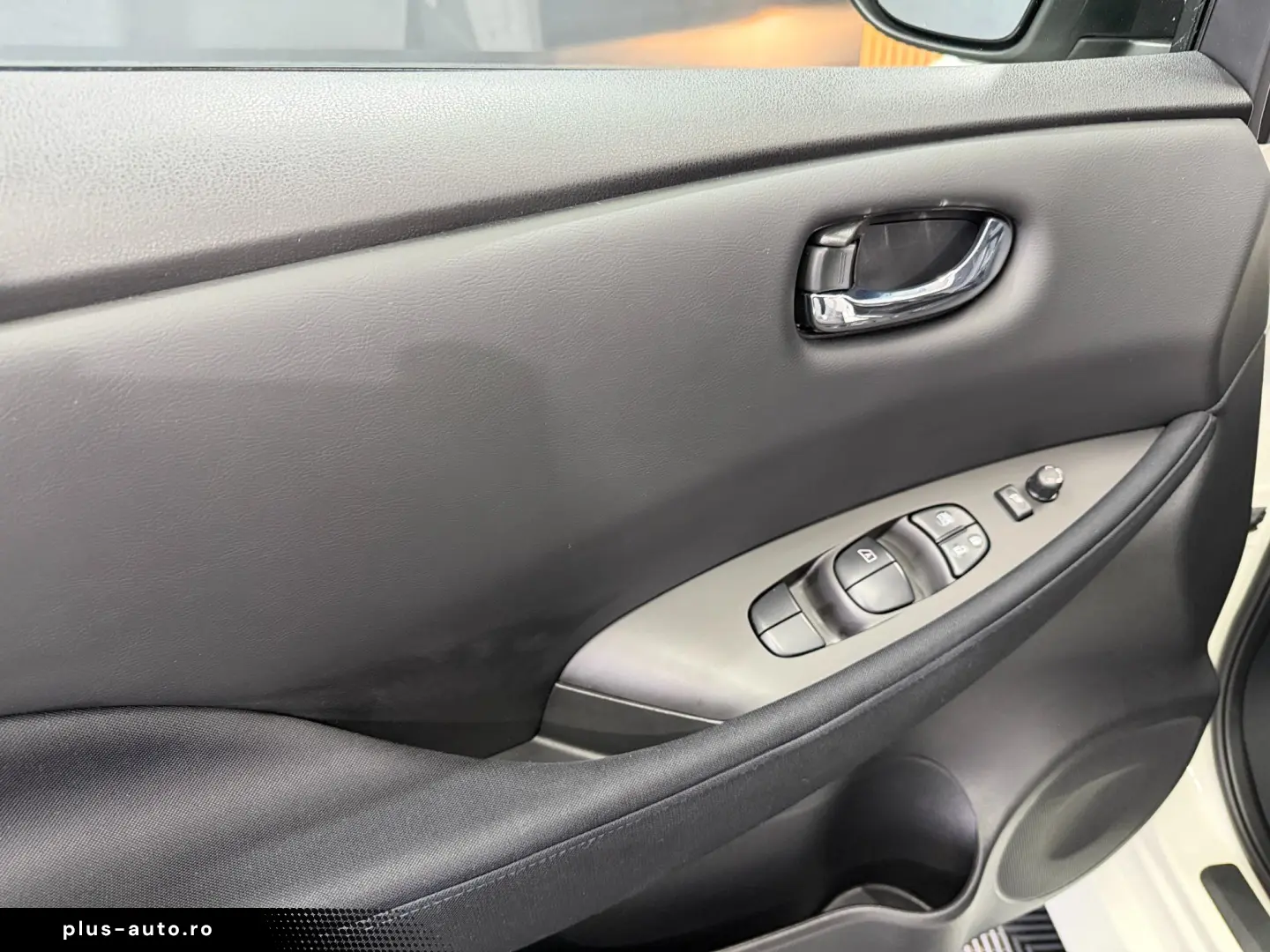 NISSAN Leaf 40 kWh Acenta Limousine