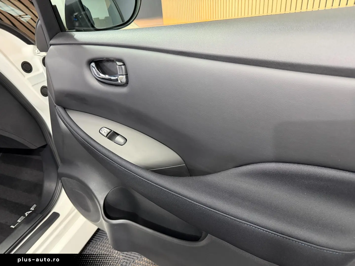 NISSAN Leaf 40 kWh Acenta Limousine