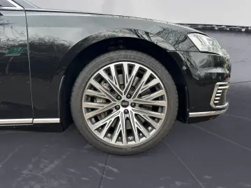 AUDI A8 60 TFSIe quattro Matrix Pano Head-up B&O Assi