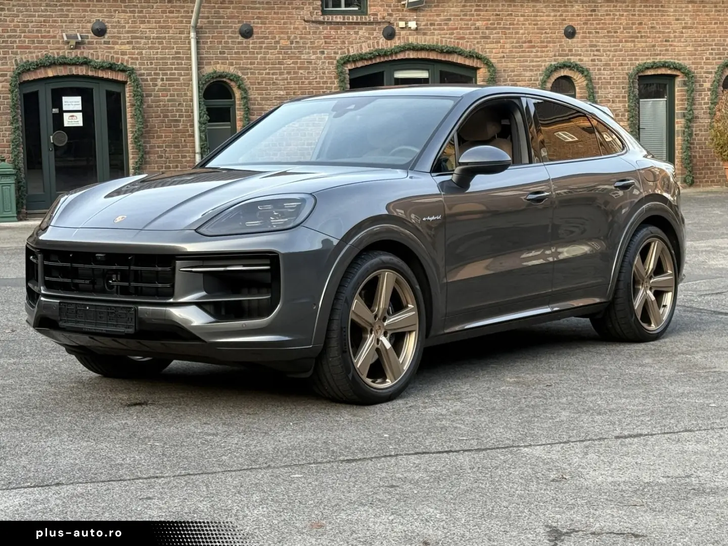 PORSCHE Cayenne E-Hybrid Coupe SPORTDESIGN-PAKET 22 ZOLL
