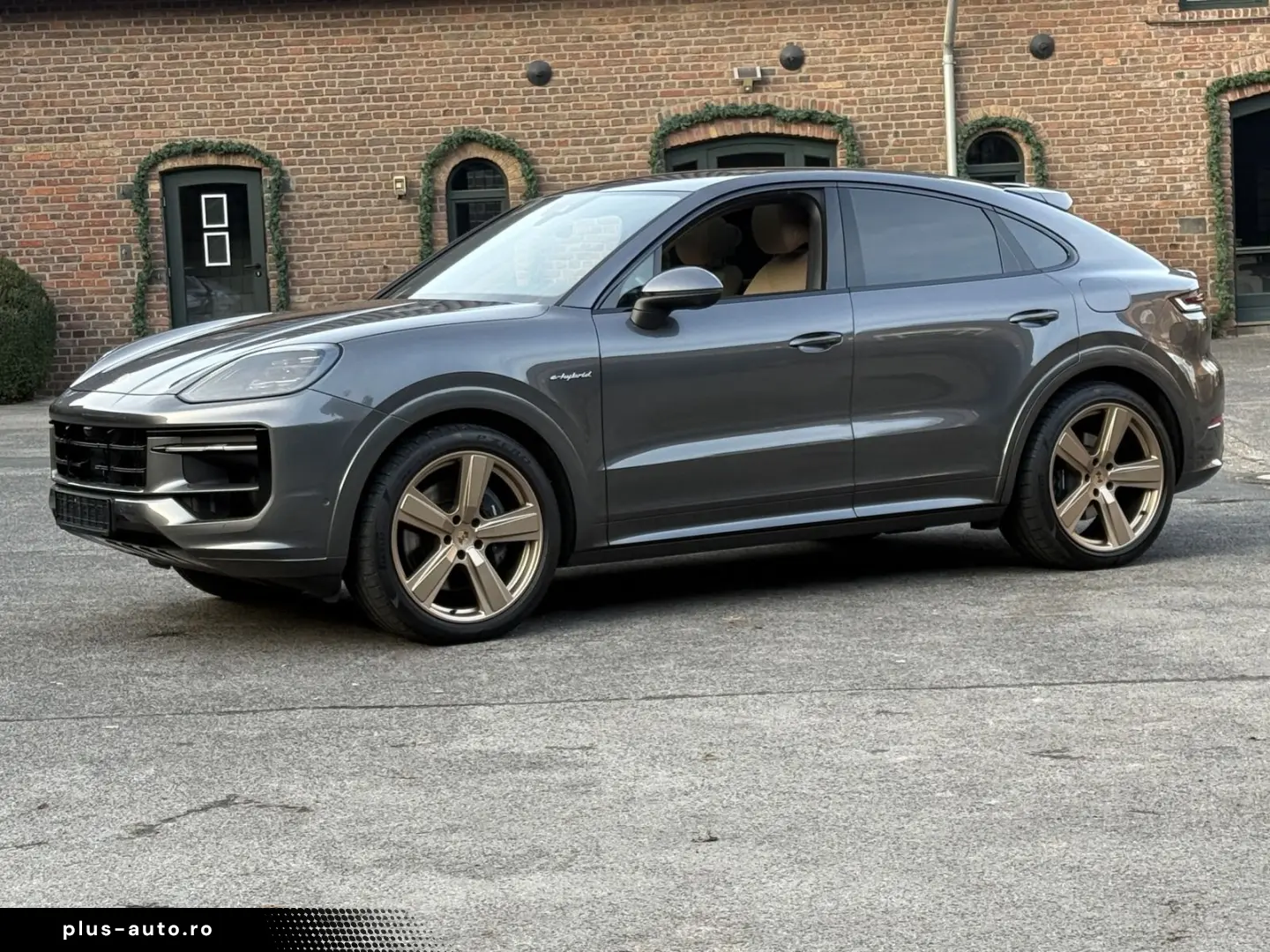 PORSCHE Cayenne E-Hybrid Coupe SPORTDESIGN-PAKET 22 ZOLL