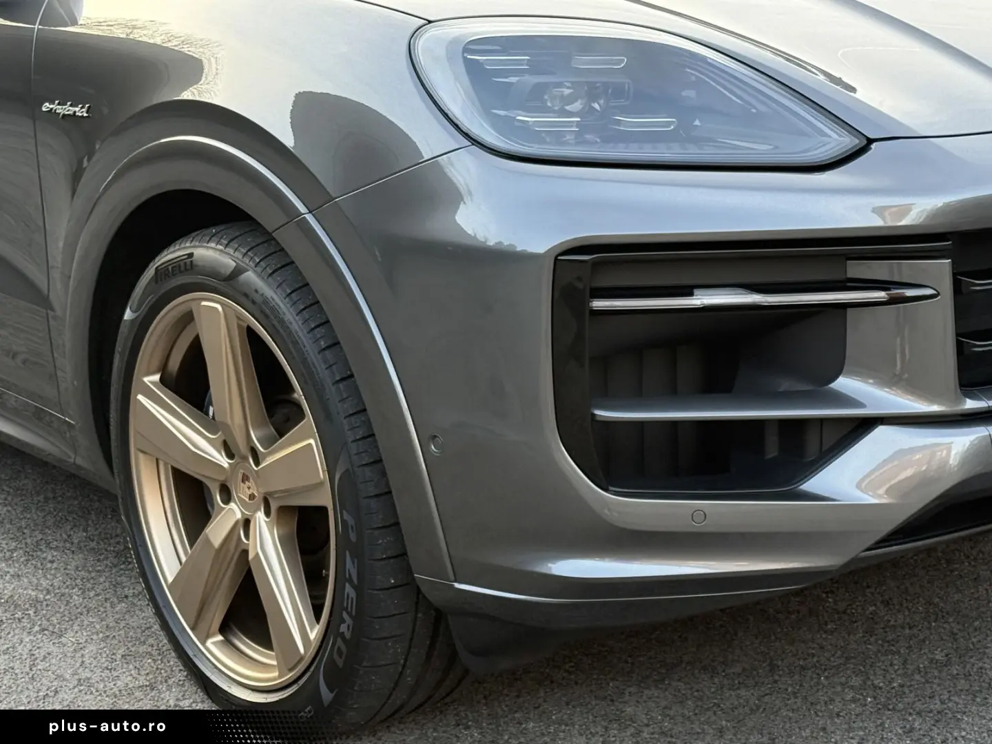 PORSCHE Cayenne E-Hybrid Coupe SPORTDESIGN-PAKET 22 ZOLL