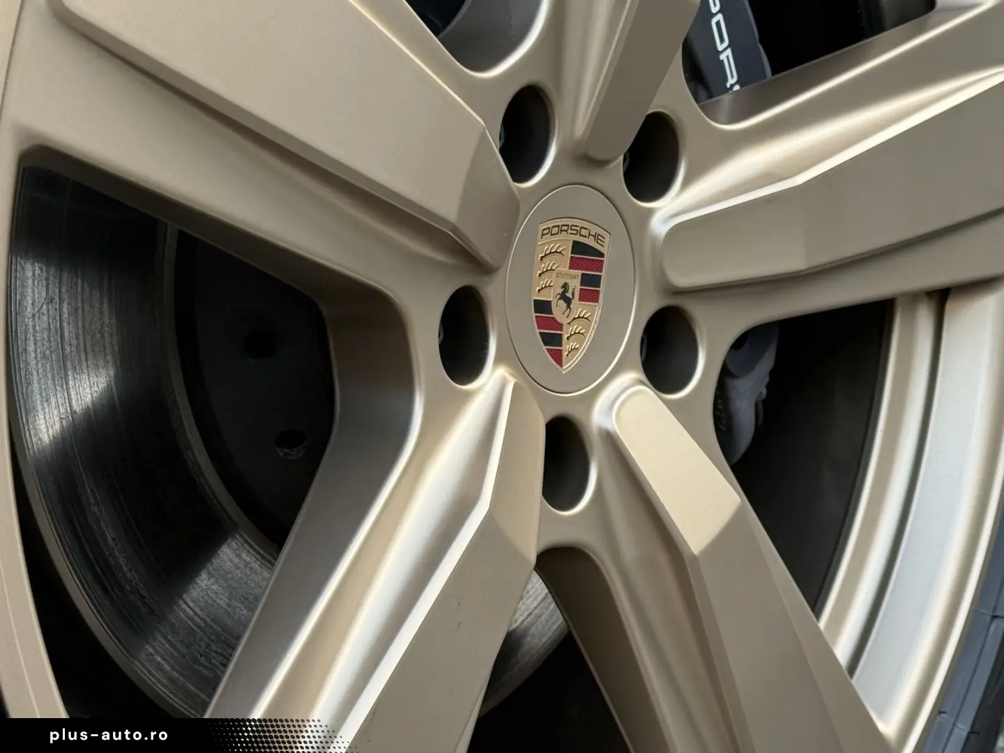 PORSCHE Cayenne E-Hybrid Coupe SPORTDESIGN-PAKET 22 ZOLL