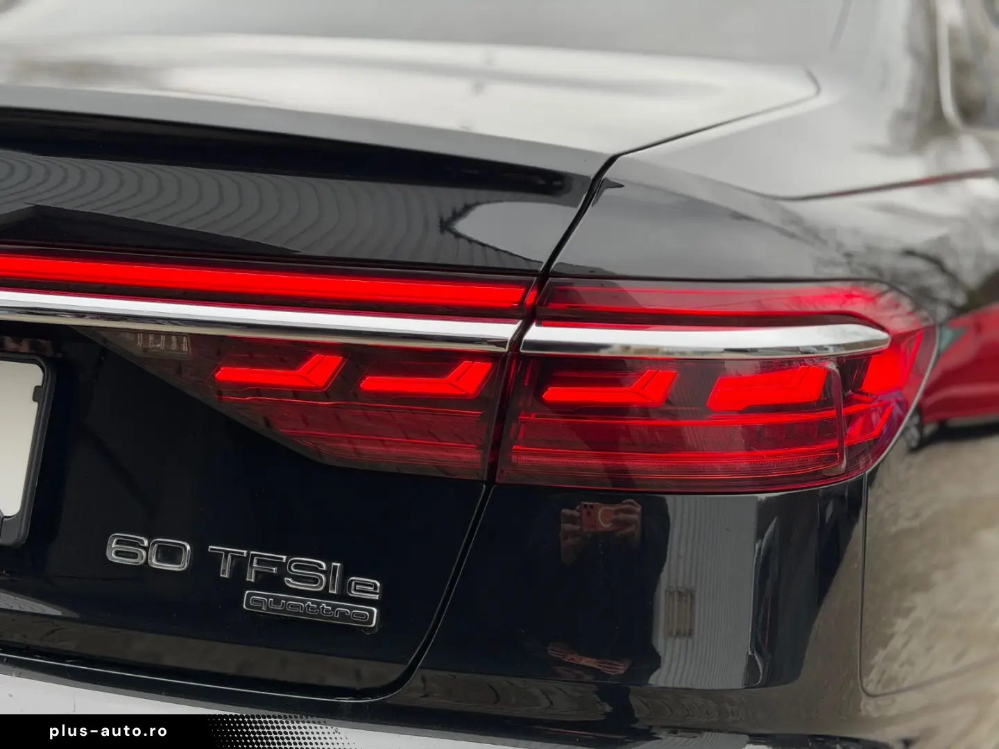 AUDI A8 60 TFSI e quattro PANO HeadUp LUFT 360