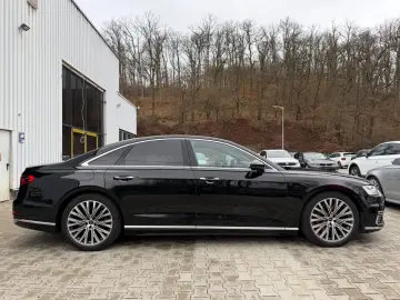 AUDI A8 60 TFSI e quattro PANO HeadUp LUFT 360