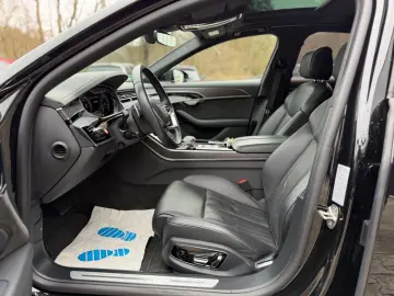 AUDI A8 60 TFSI e quattro PANO HeadUp LUFT 360