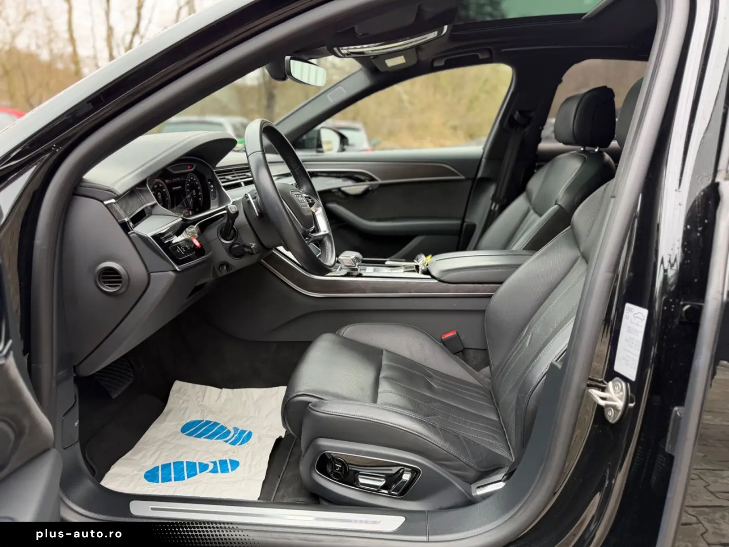 AUDI A8 60 TFSI e quattro PANO HeadUp LUFT 360