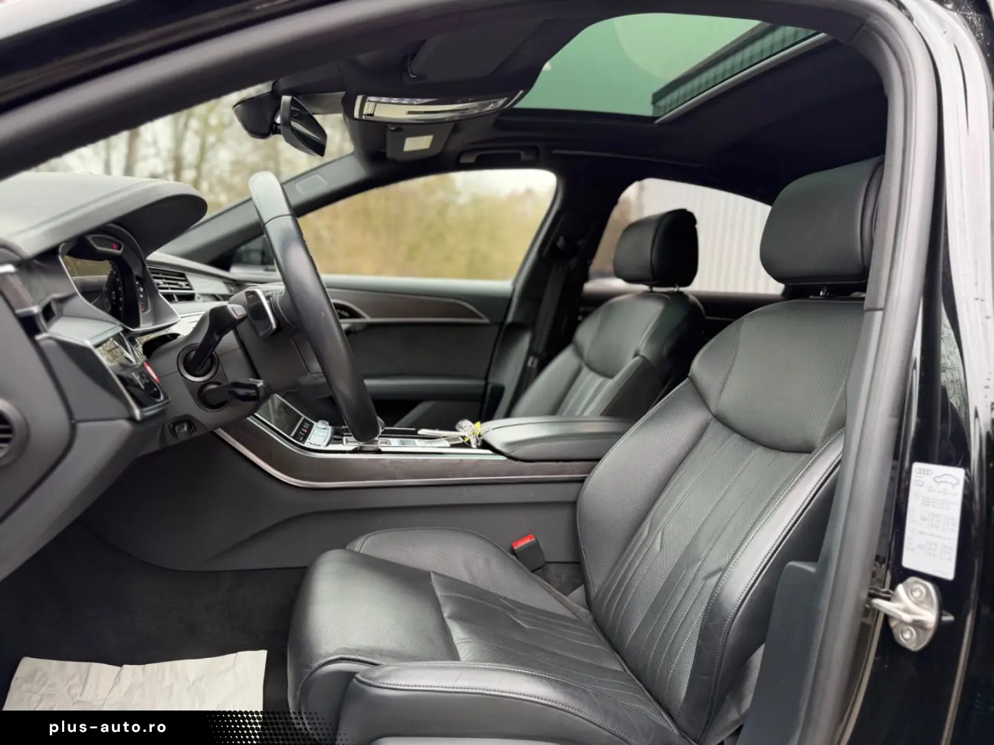 AUDI A8 60 TFSI e quattro PANO HeadUp LUFT 360