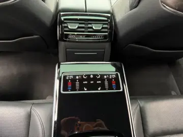 AUDI A8 60 TFSI e quattro PANO HeadUp LUFT 360