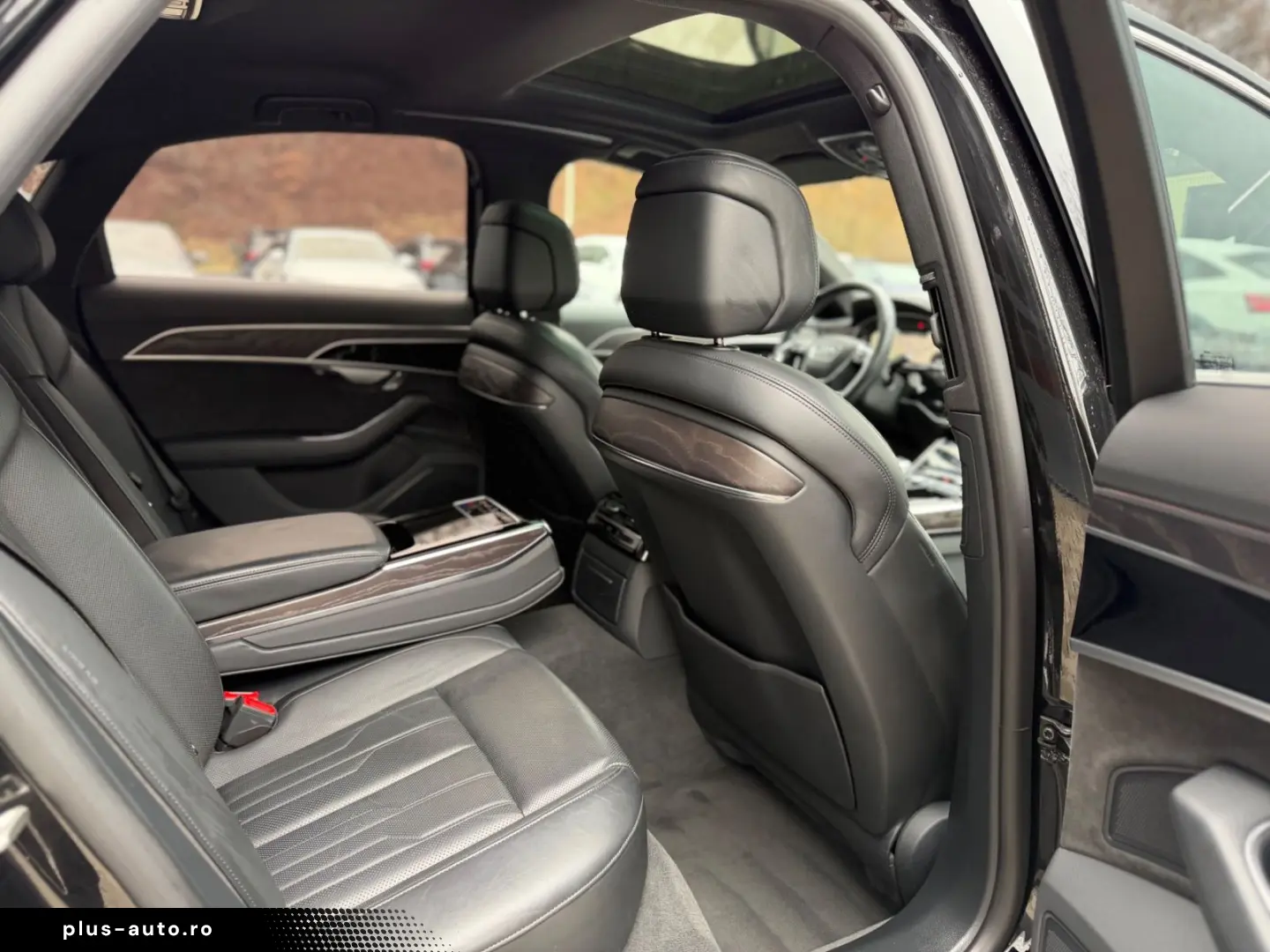 AUDI A8 60 TFSI e quattro PANO HeadUp LUFT 360