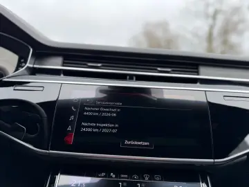 AUDI A8 60 TFSI e quattro PANO HeadUp LUFT 360