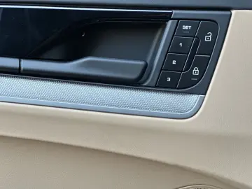 PORSCHE Cayenne E-Hybrid  Coupe KREIDE-BEIGE SPORTDESIGN