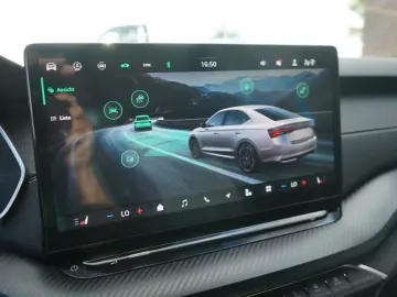 SKODA Octavia Lim. 1.5 TSI Sportline Matrix Led