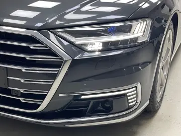 AUDI A8 60 TFSI Lang Fond Matrix B&O Head-UP Massage