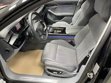 AUDI A8 60 TFSI Lang Fond Matrix B&O Head-UP Massage