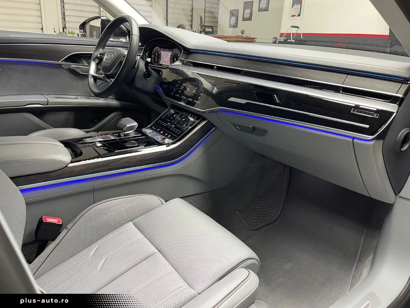 AUDI A8 60 TFSI Lang Fond Matrix B&O Head-UP Massage