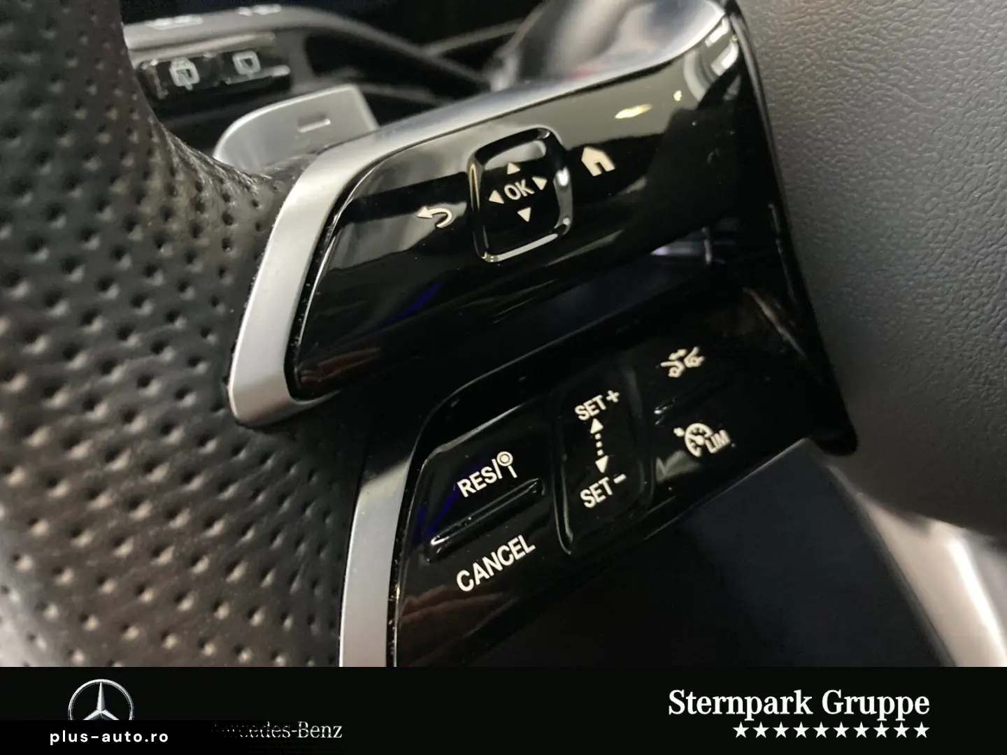 MERCEDES-BENZ GLC 400 e 4M AMG Pano Distro Mem Leder DigiL