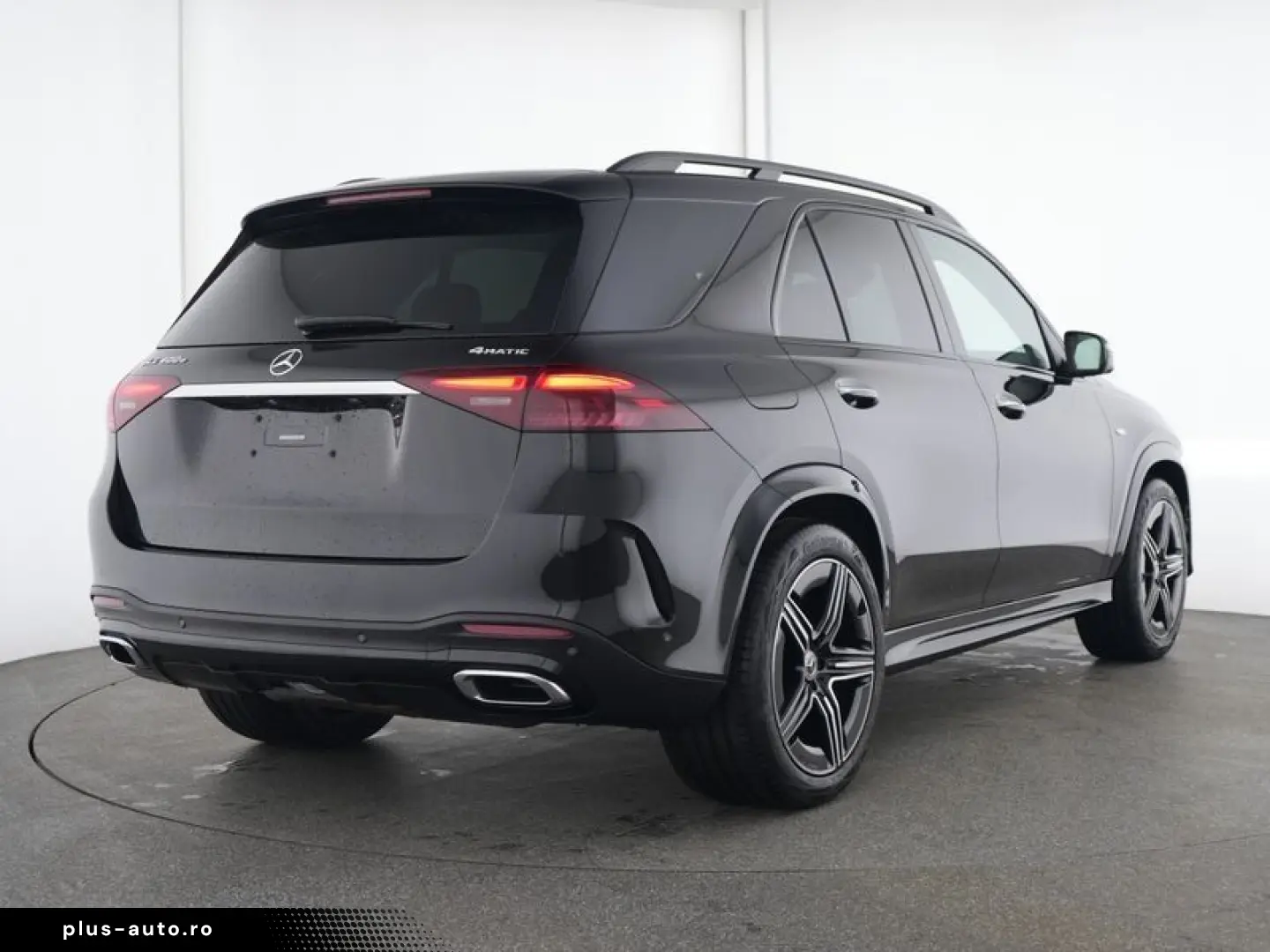 MERCEDES-BENZ GLE 400 e 4M AMG NIGHT MULTIBEAM PANO AHK BURM