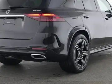 MERCEDES-BENZ GLE 400 e 4M AMG NIGHT MULTIBEAM PANO AHK BURM