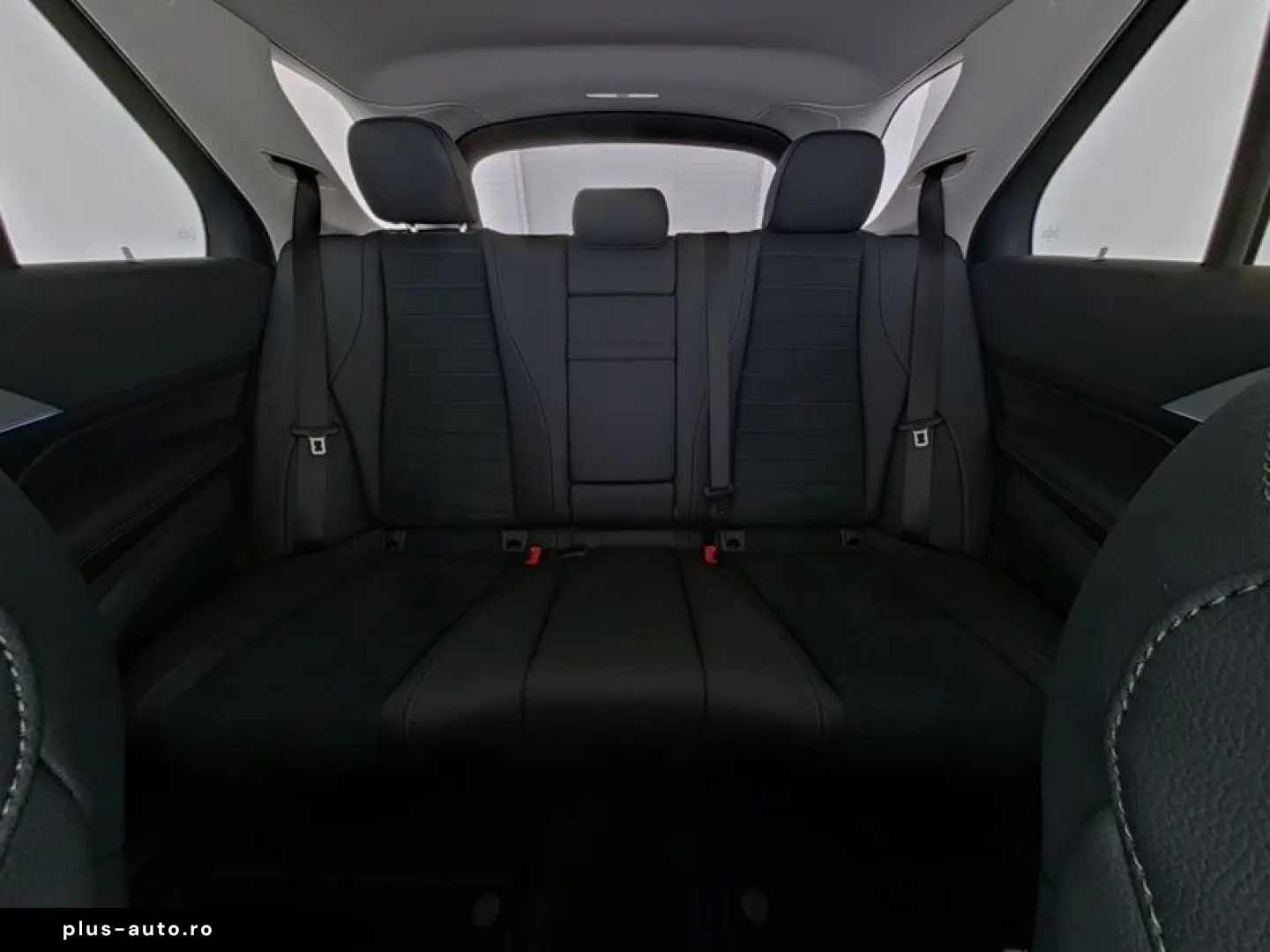 MERCEDES-BENZ GLE 400 e 4M AMG NIGHT MULTIBEAM PANO AHK BURM