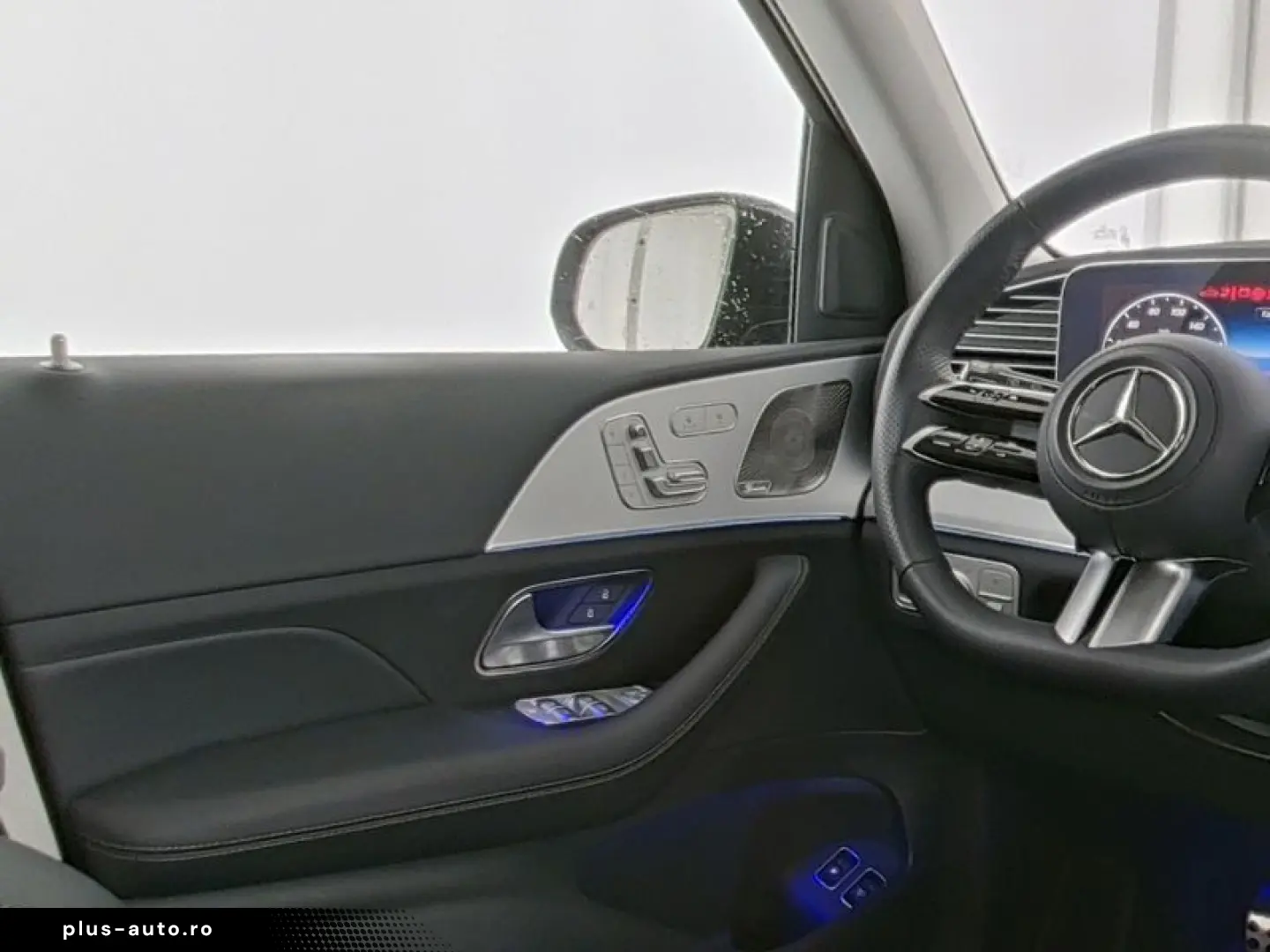 MERCEDES-BENZ GLE 400 e 4M AMG NIGHT MULTIBEAM PANO AHK BURM