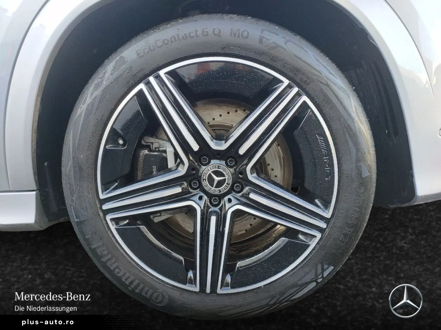 MERCEDES-BENZ GLE450 AMG Premium Pano Night 21  Burm Distr