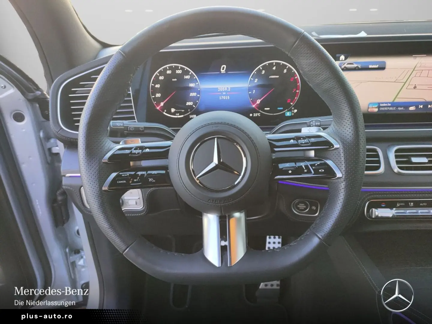 MERCEDES-BENZ GLE450 AMG Premium Pano Night 21  Burm Distr