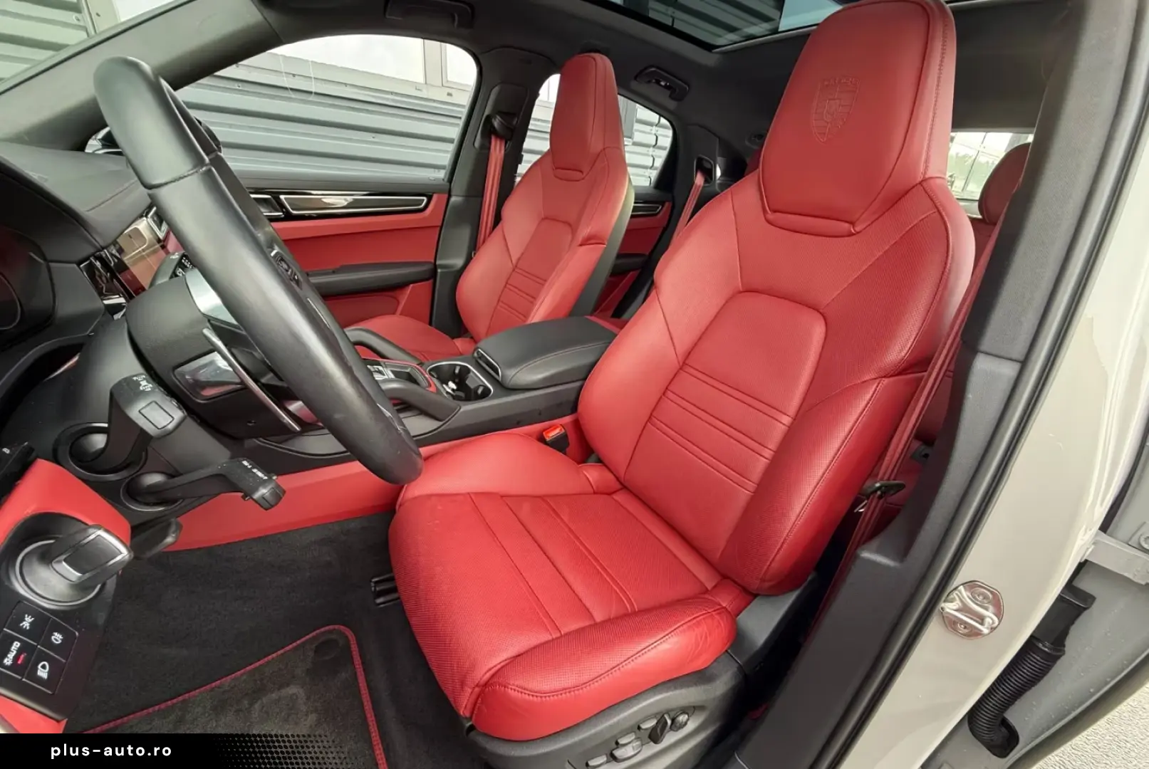 PORSCHE Cayenne Coupe Platinum Edition INNO HAL SPORTABG