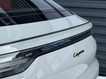 PORSCHE Cayenne Coupe Platinum Edition INNO HAL SPORTABG