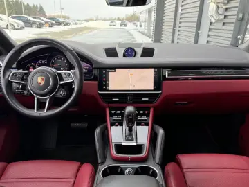 PORSCHE Cayenne Coupe Platinum Edition INNO HAL SPORTABG