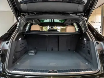 Porsche Cayenne E-Hybrid darkolive Beige Massage HeadUp 22