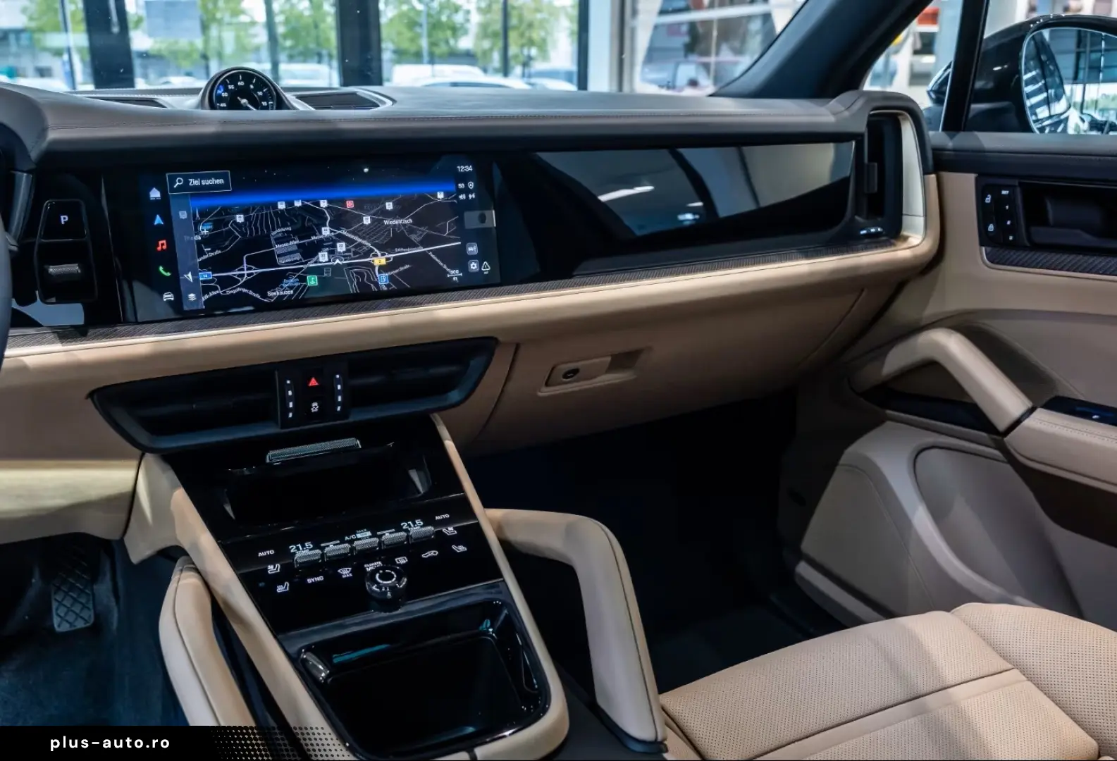 Porsche Cayenne E-Hybrid darkolive Beige Massage HeadUp 22