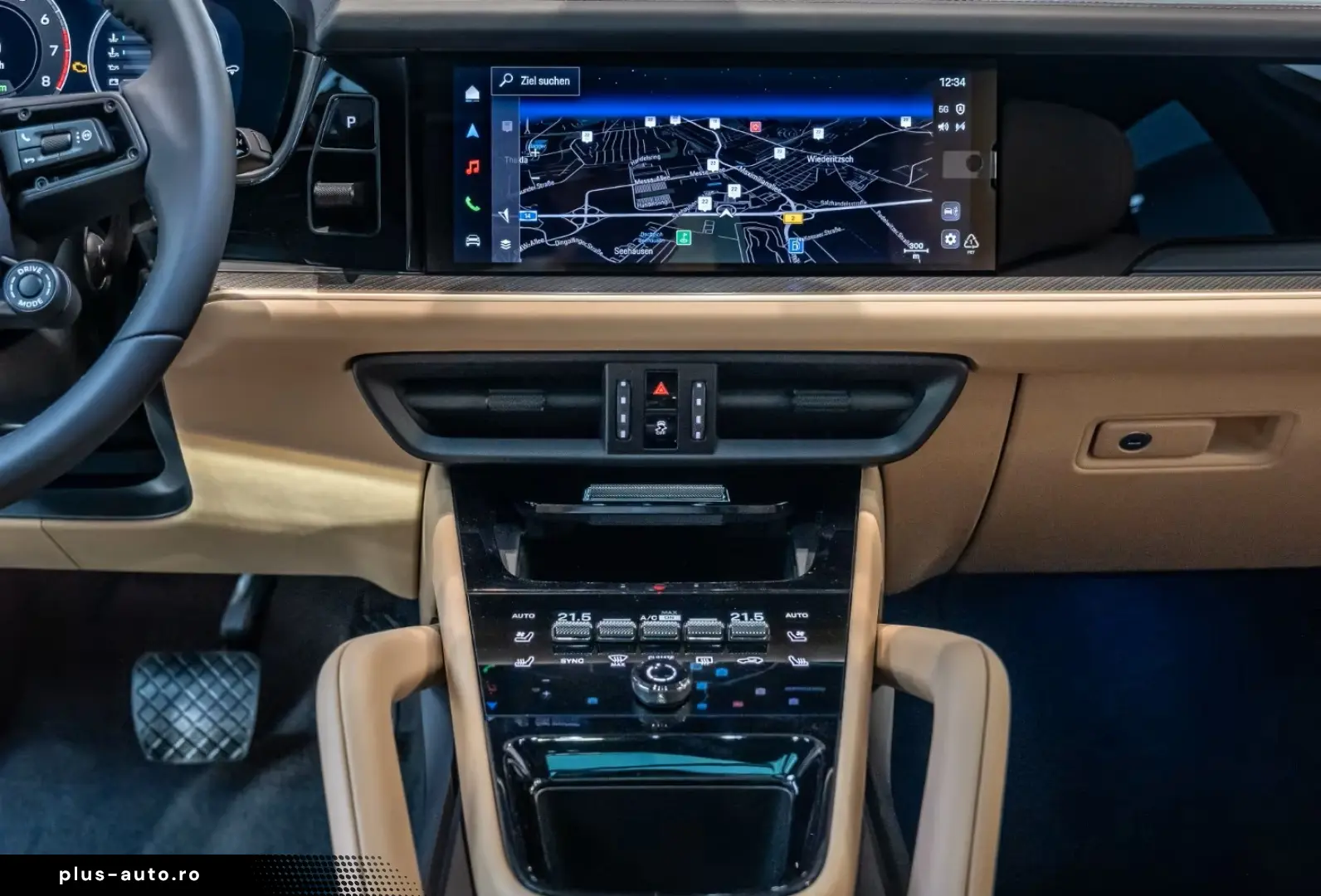 Porsche Cayenne E-Hybrid darkolive Beige Massage HeadUp 22