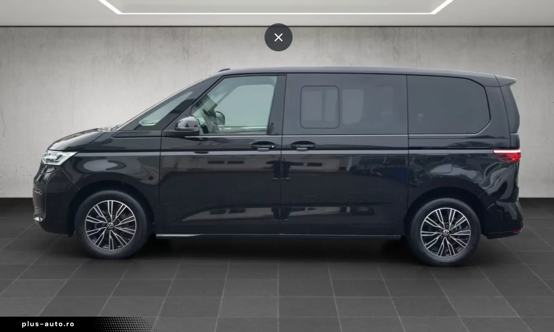 Volkswagen T7 Multivan 2.0 TDI DSG AHK Panorama 7-Sitzer