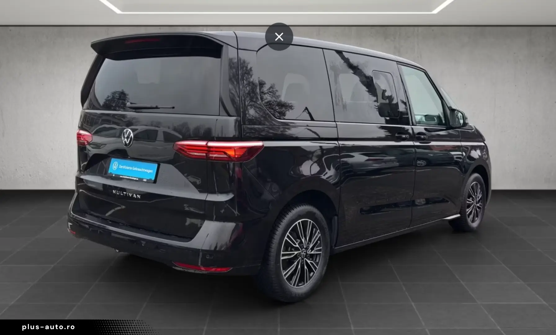 Volkswagen T7 Multivan 2.0 TDI DSG AHK Panorama 7-Sitzer