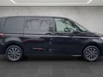 Volkswagen T7 Multivan 2.0 TDI DSG AHK Panorama 7-Sitzer