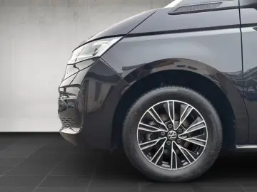 Volkswagen T7 Multivan 2.0 TDI DSG AHK Panorama 7-Sitzer