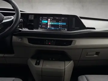 Volkswagen T7 Multivan 2.0 TDI DSG AHK Panorama 7-Sitzer