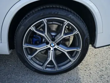 BMW X5 M50i PANO LASER SOFT-CLOSE H&K 360  AHK HuD