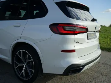 BMW X5 M50i PANO LASER SOFT-CLOSE H&K 360  AHK HuD