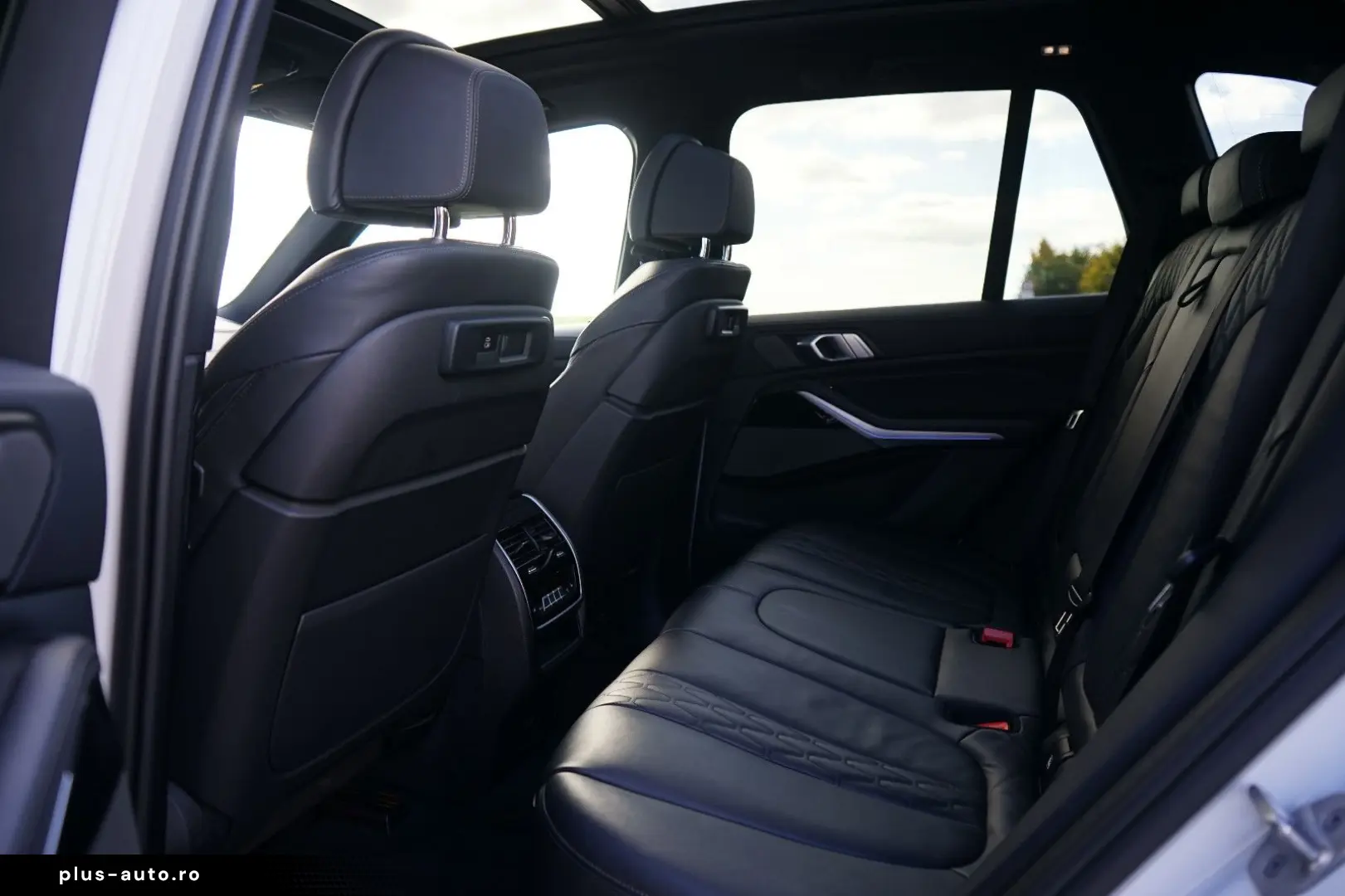 BMW X5 M50i PANO LASER SOFT-CLOSE H&K 360  AHK HuD