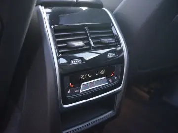 BMW X5 M50i PANO LASER SOFT-CLOSE H&K 360  AHK HuD