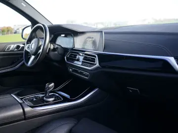 BMW X5 M50i PANO LASER SOFT-CLOSE H&K 360  AHK HuD