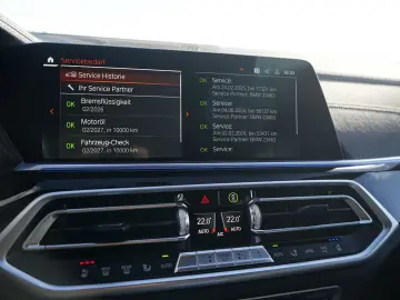 BMW X5 M50i PANO LASER SOFT-CLOSE H&K 360  AHK HuD